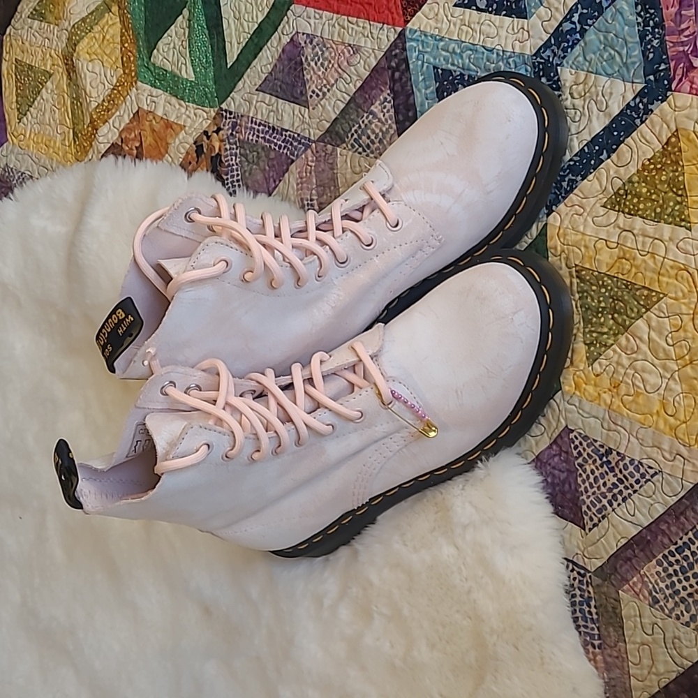 Dr. Martens 1460 Pascal Tie Dye Printed Suede Leather Ankle Boots Womens Size 7